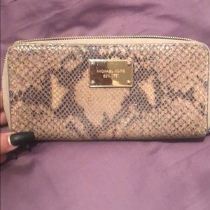 Michael Kors Snakeskin wallet used!